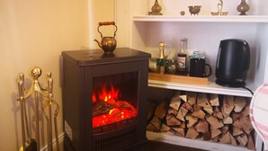 Double Room, Non Smoking | Heating - Tartanrooms (Edinburgh)
