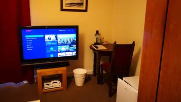 Double Room, Non Smoking (2) | Television