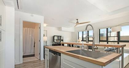 Price ⤵️ Feb-April 26‼️ 5️⃣⭐️Beautiful Condo DT Saugy-PARKING-walk 2 town. Book NOW❗️