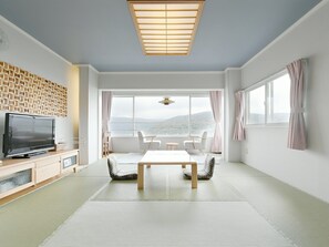 Vierbettzimmer, Nichtraucher, Seeblick (Japanese Style) | Kostenloses WLAN, Bettwäsche