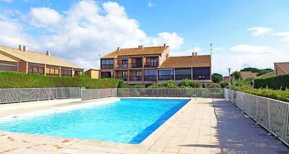 Les Amandines by Interhome