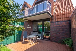 Outdoor dining - Vacation apartment Rahn (Norddeich)