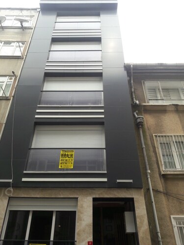 Ninve Apartments