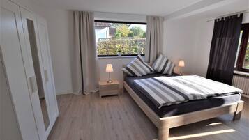 2 bedrooms, WiFi, bed sheets