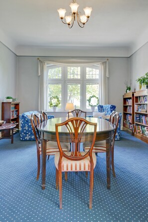 Lobby sitting area - Hotel Sønderborg Garni (Sønderborg)