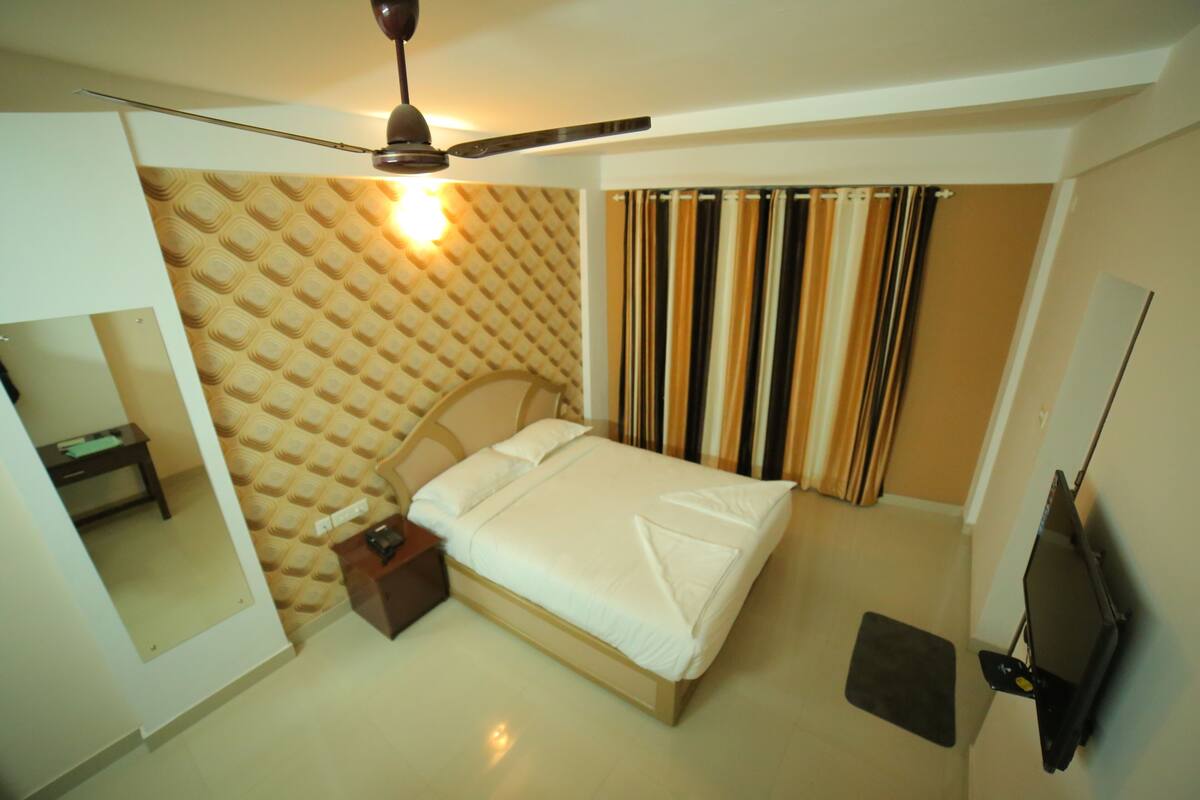 Individually furnished, rollaway beds