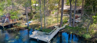 Breathtaking Rainbow River single family home