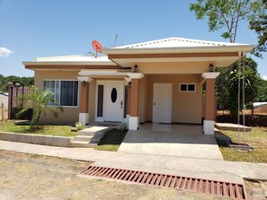 Exterior - wonderful location . (Orotina)