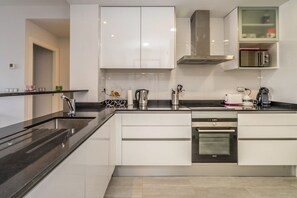Fridge, microwave, oven, dishwasher