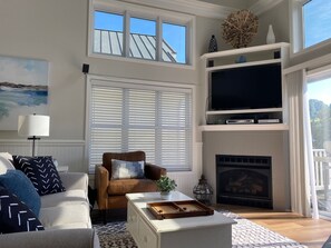 Smart-TV, videospill og fotballspill