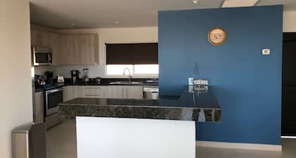 condominio 804 corona del sol en puerto peñasco mexico en la playa de las concha