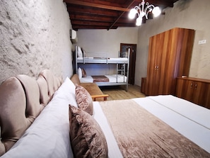 Family Room | Bed sheets - Assos Villa Natura (Ayvacik)