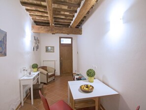 Interior - IL PRUNELLO - a house between the towers (San Gimignano)
