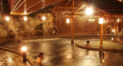 Ku Kuan Hotspring Hotel