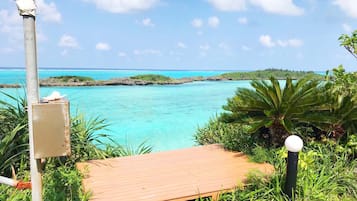 Hus (Private Vacation) | Utsikt mot havet/stranden