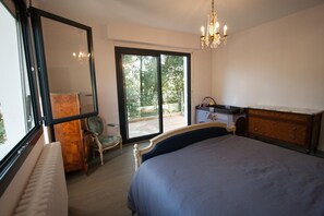 6 Schlafzimmer, Bügeleisen/Bügelbrett, kostenloses WLAN, Bettwäsche