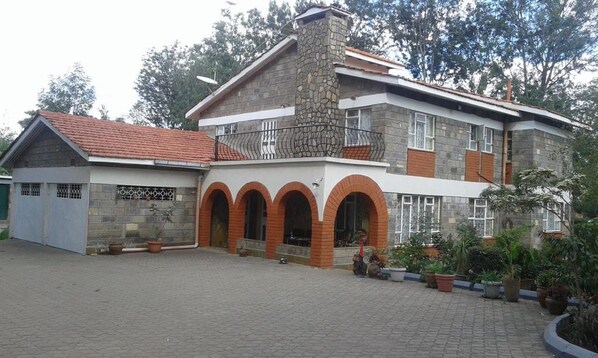 Front of property - Kepro Farm (Ongata Rongai)