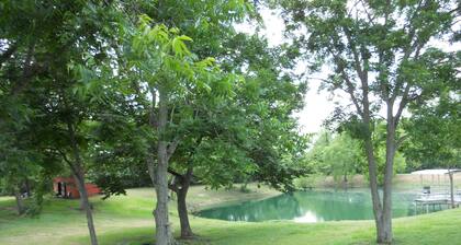 Casa de campo ubicada entre Bellville, Cat Spring y Sealy, Texas.
