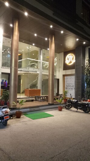 Exterior - Hotel Sangat Regency (Bhopal)