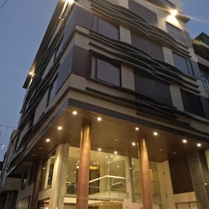 Ngoại thất