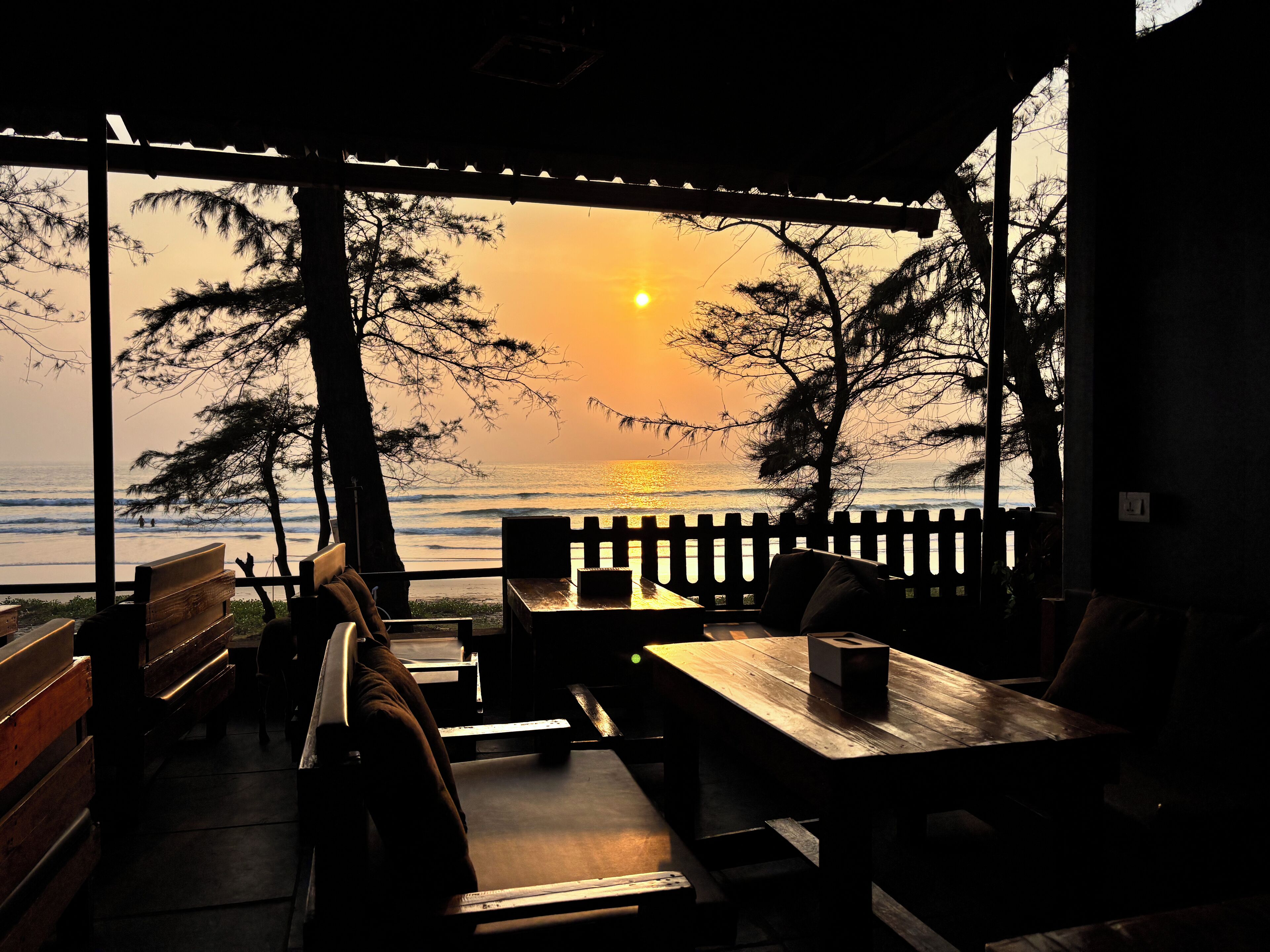 Breakfast, lunch, dinner served; beach views