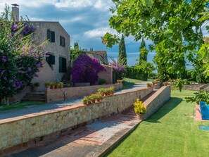 Property grounds - Costabravaforrent Mas Xargay (Albons)