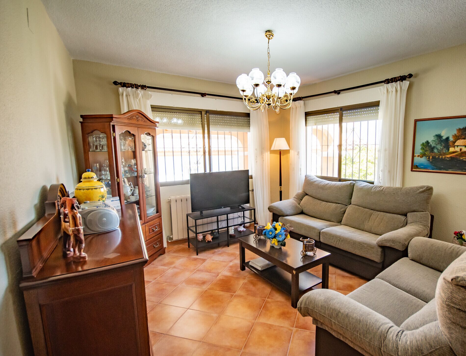 Télévision, cheminée