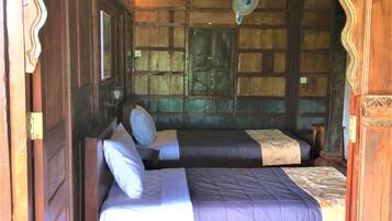 Chambre Familiale, 2 chambres | Bureau, draps fournis