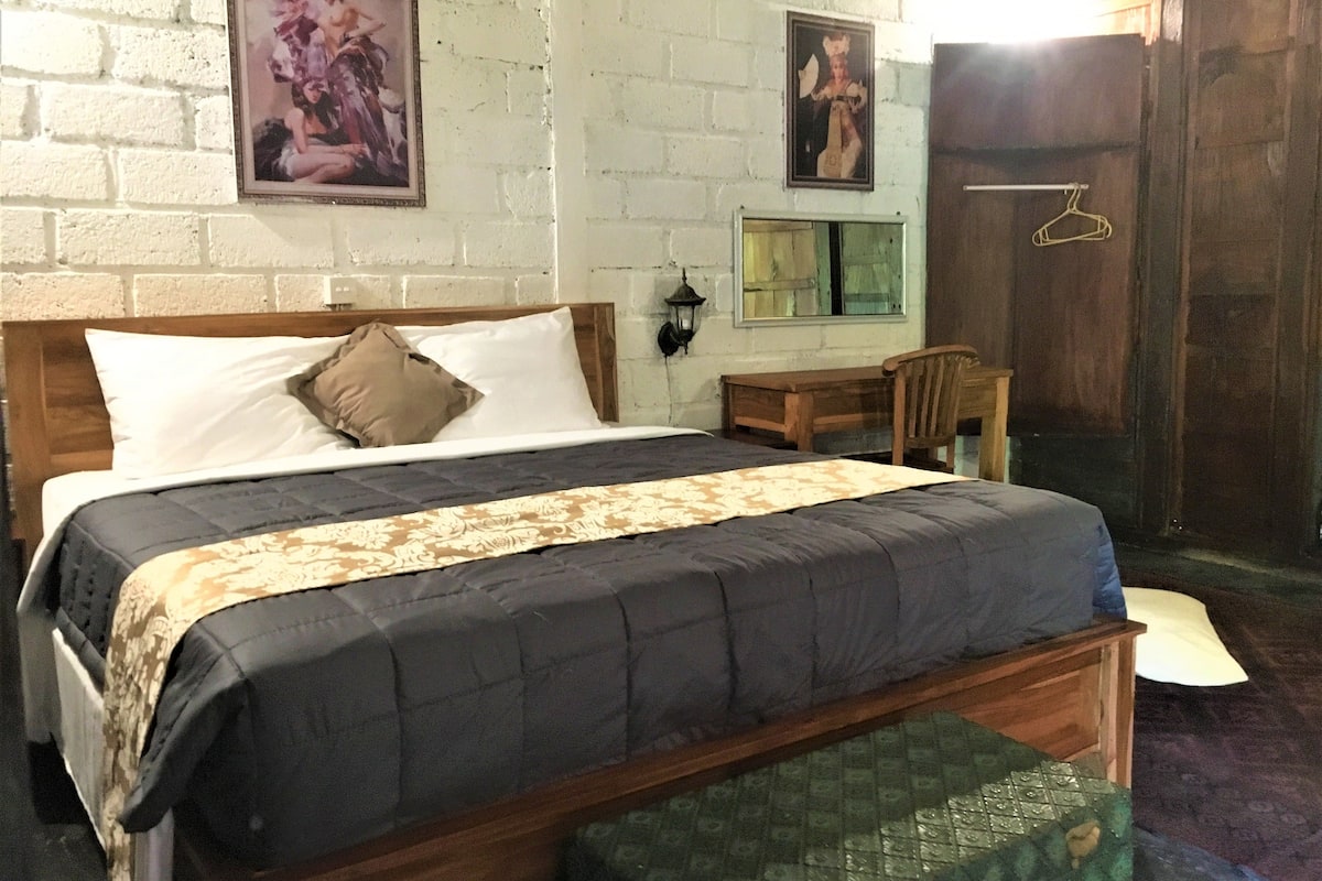 Family Room, 2 Bedrooms | Desk, bed sheets