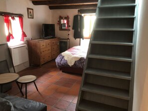2 bedrooms, free WiFi, bed sheets - Ker Armelle, a Breton in southern Ardèche (Beaulieu, Ardèche, France)