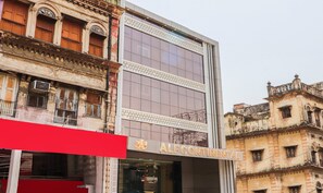 Front of property - Treebo Alf Continental (Lucknow)