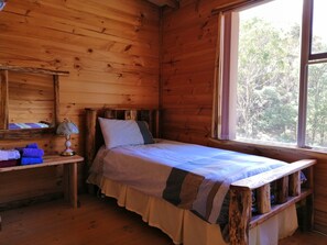 Familiehytte (Cabin 2) | Utsikt fra rommet