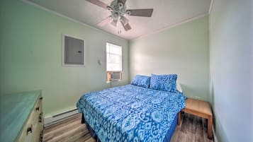 2 bedrooms, internet, bed sheets