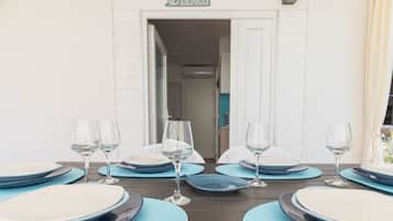 Mobile home 6 persons | Spisning på værelset