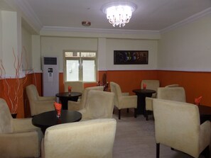 Free daily continental breakfast  - Galpin Suites Ikeja (Lagos)