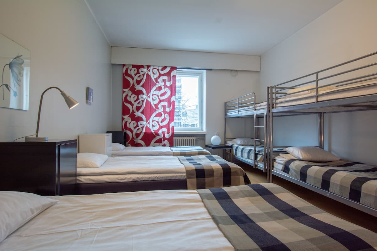 Familiekamer (Private WC, Shared Shower) | Individueel gedecoreerd, individueel gemeubileerd, gratis babybedden