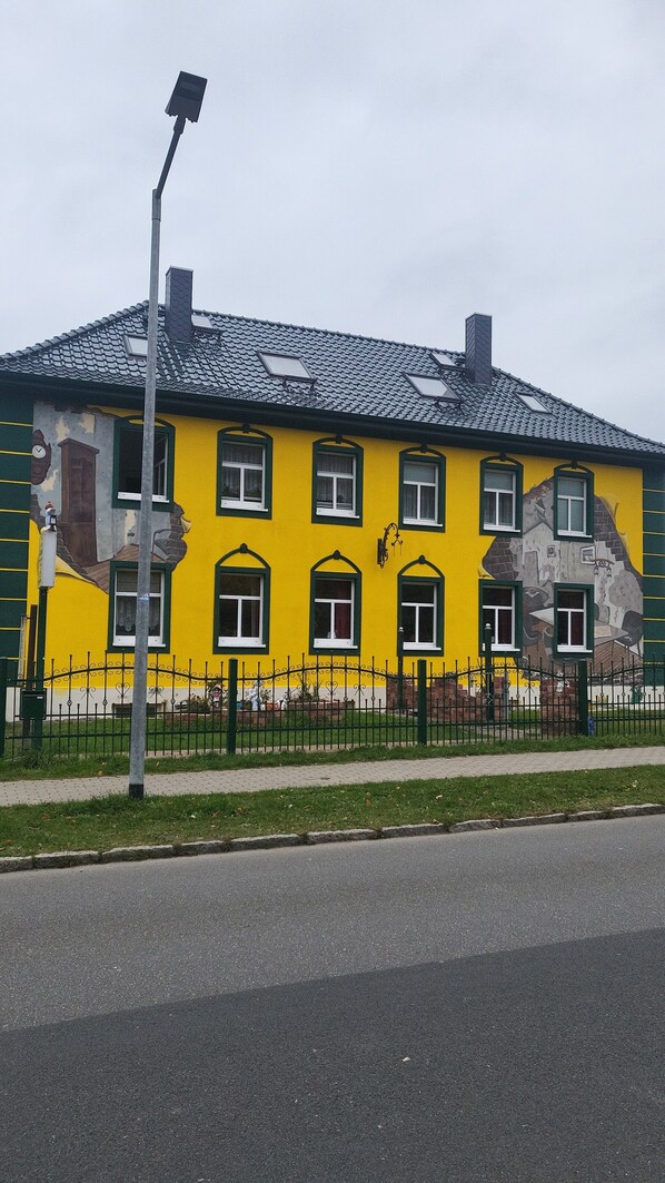 Overnatningsstedets facade