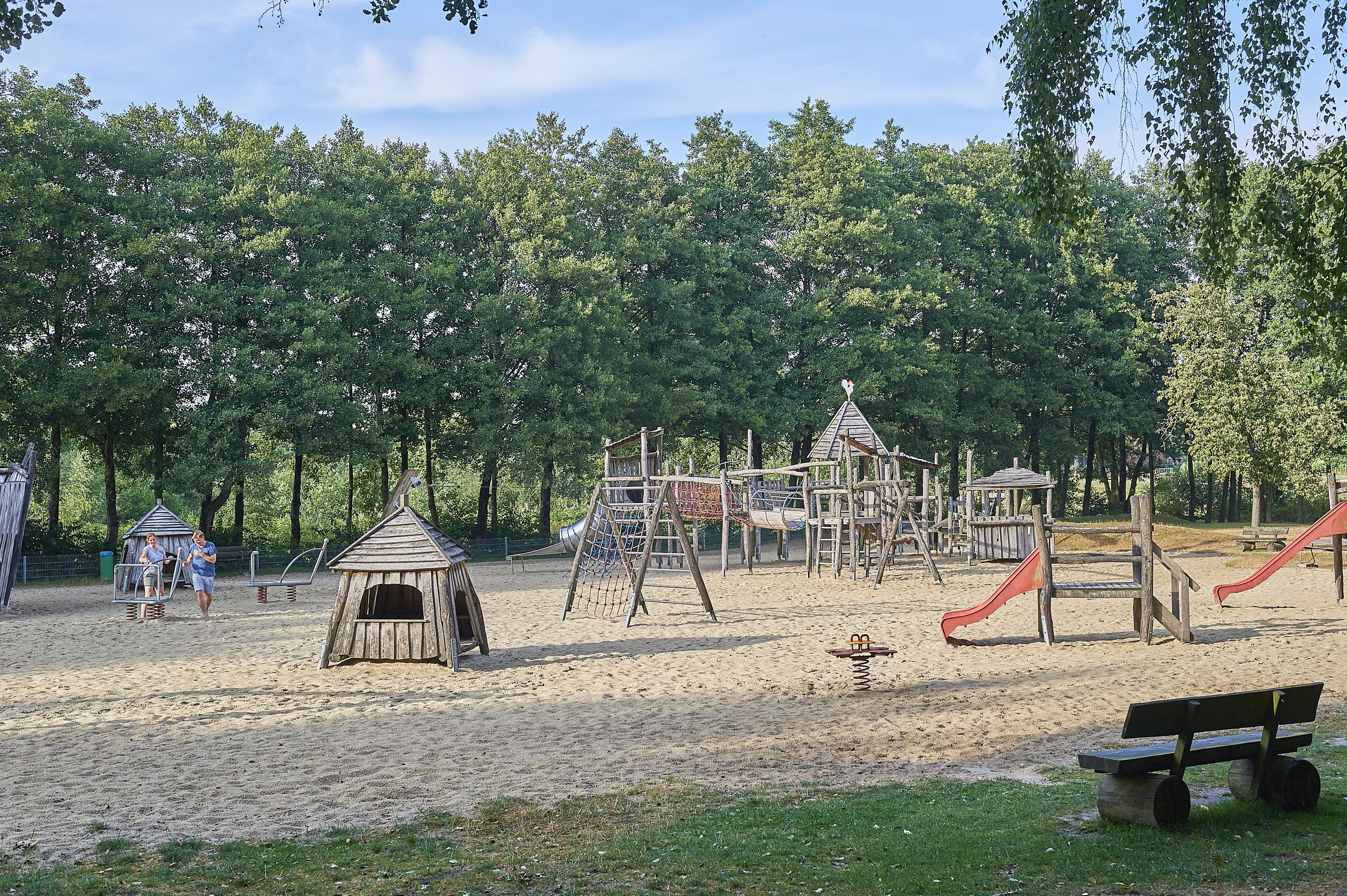 Children’s play area – outdoor