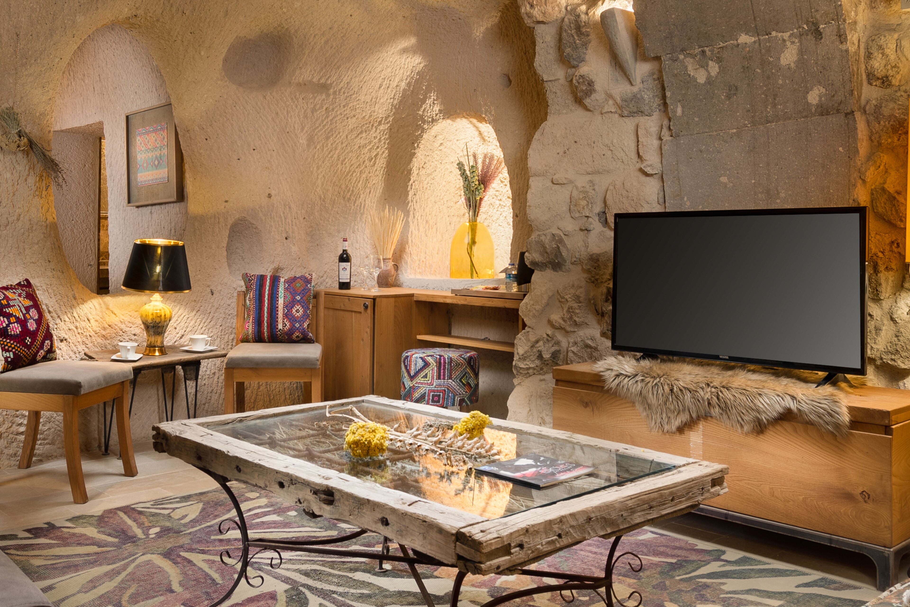 paul lucas superior suite | 1 bedroom, premium bedding, minibar, in-room safe