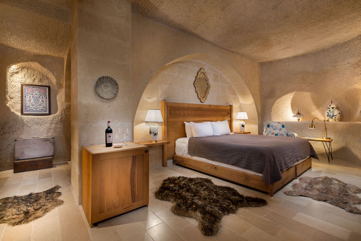 Derinkuyu Superior Room, Double or Twin | 1 bedroom, premium bedding, minibar, in-room safe