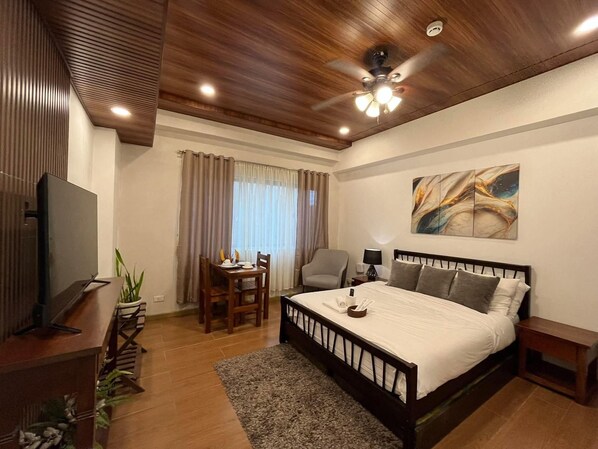 Room - Sophia's Cedar Peak- Unit 604 (Baguio)