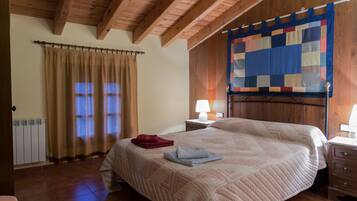 2 Schlafzimmer, Bügeleisen/Bügelbrett, Reisekinderbett, kostenloses WLAN