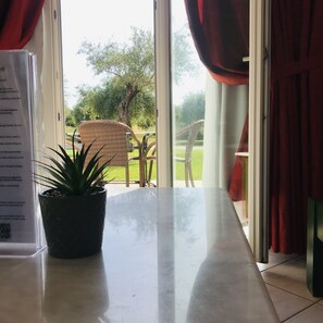 1 habitación y caja de seguridad en la habitación 