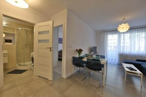1 Schlafzimmer, Bügeleisen/Bügelbrett, Reisekinderbett, WLAN