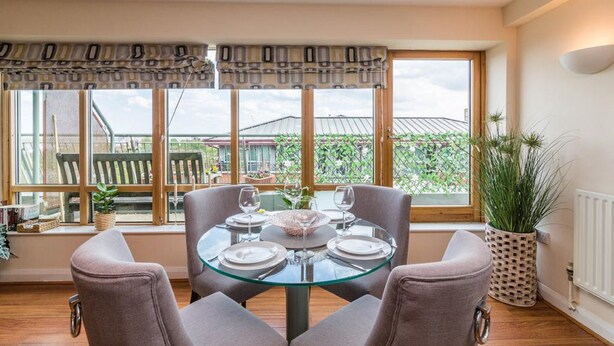Unclassified image, 1 of 33, button - Raleigh Penthouse (Nottingham)