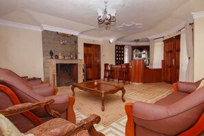 Familienhaus, 5 Schlafzimmer | Wohnbereich