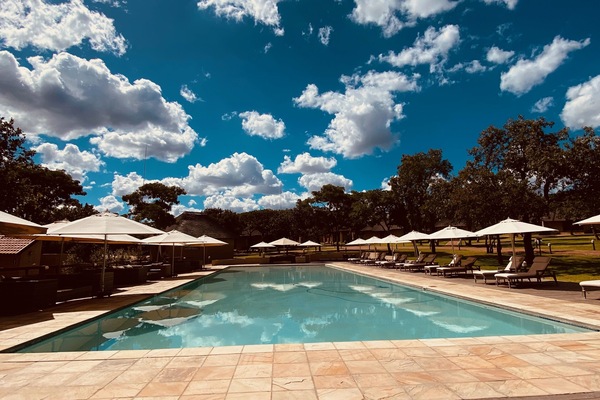 3 outdoor pools, open 7:30 AM to 8:30 PM, pool umbrellas, sun loungers