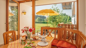 Apartment, Balcony, Valley View (Sommerwiese) | Dapur peribadi