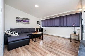 Apartment, Meerblick | Wohnbereich