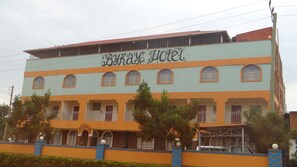 Exterior - Bykay Hotel (Sega)